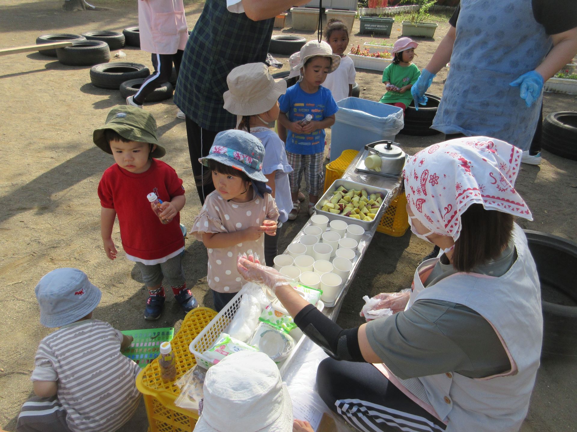 秋のコーナー遊びの画像3枚目